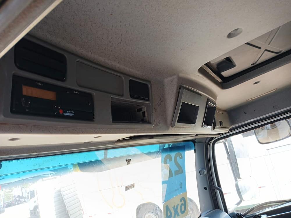 Mercedes-Benz Axor 3344 S (6X4)