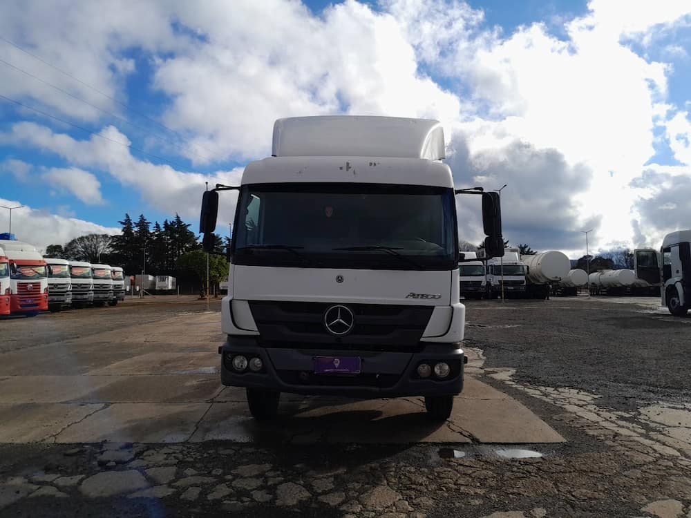 Mercedes-Benz ATEGO 3030