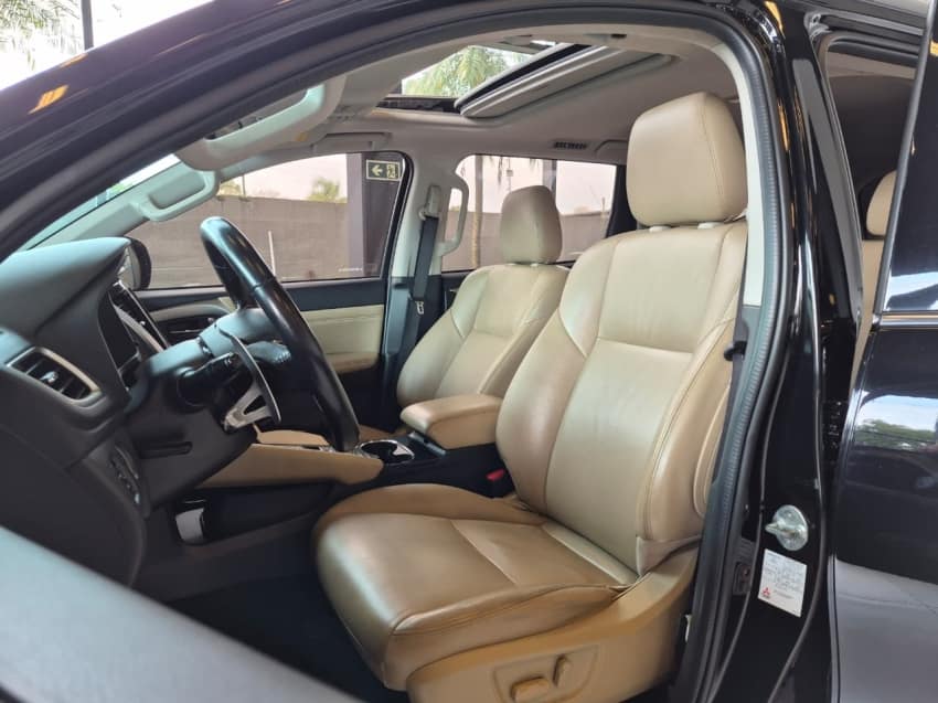 Mitsubishi PAJERO SPORT 2.4 16V MIVEC TURBO DIESEL HPE-S AWD AUTOMÁTICO 2020/2021