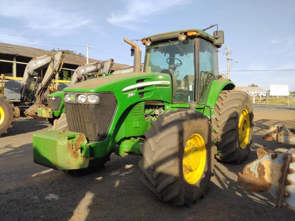 JOHN DEERE TRATOR JOHN DEERE 7215J
