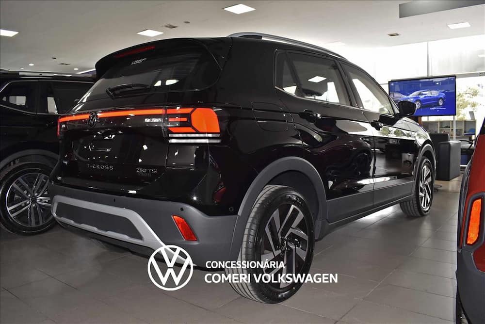 2027 VOLKSWAGEN T-CROSS 1.4 250 TSI TOTAL FLEX HIGHLINE AUTOMÁTICO