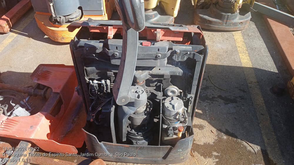 TOYOTA LWE-200