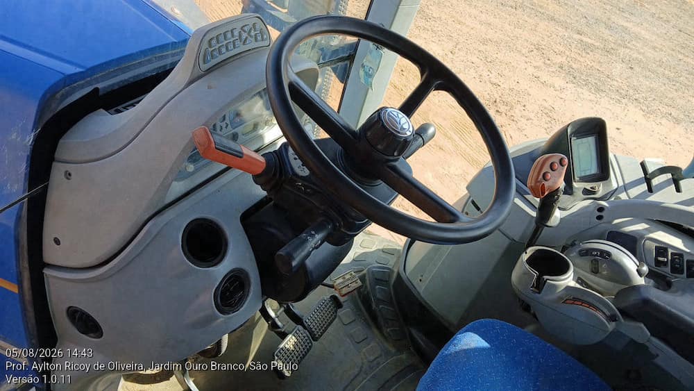 NEW HOLLAND T7 240