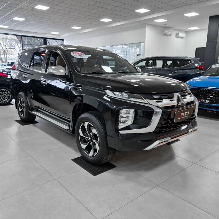 Mitsubishi PAJERO SPORT 2.4 16V MIVEC TURBO DIESEL HPE-S AWD AUTOMÁTICO 2024/2025