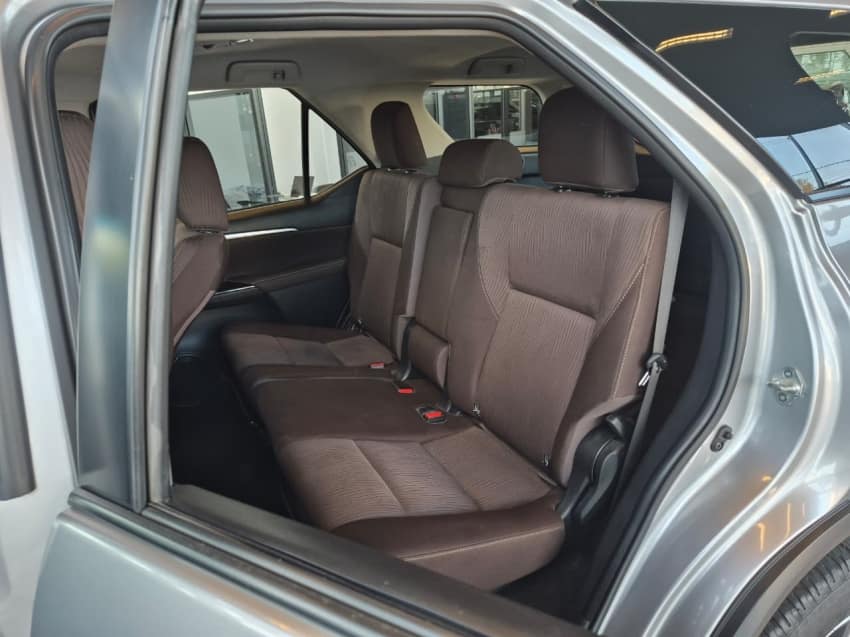 Toyota HILUX SW4 2.7 SR 4X2 16V FLEX 4P AUTOMÁTICO 2016/2017