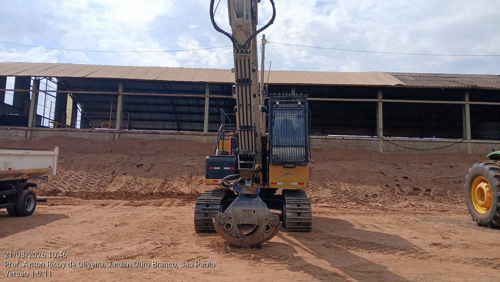 CATERPILLAR 320GC