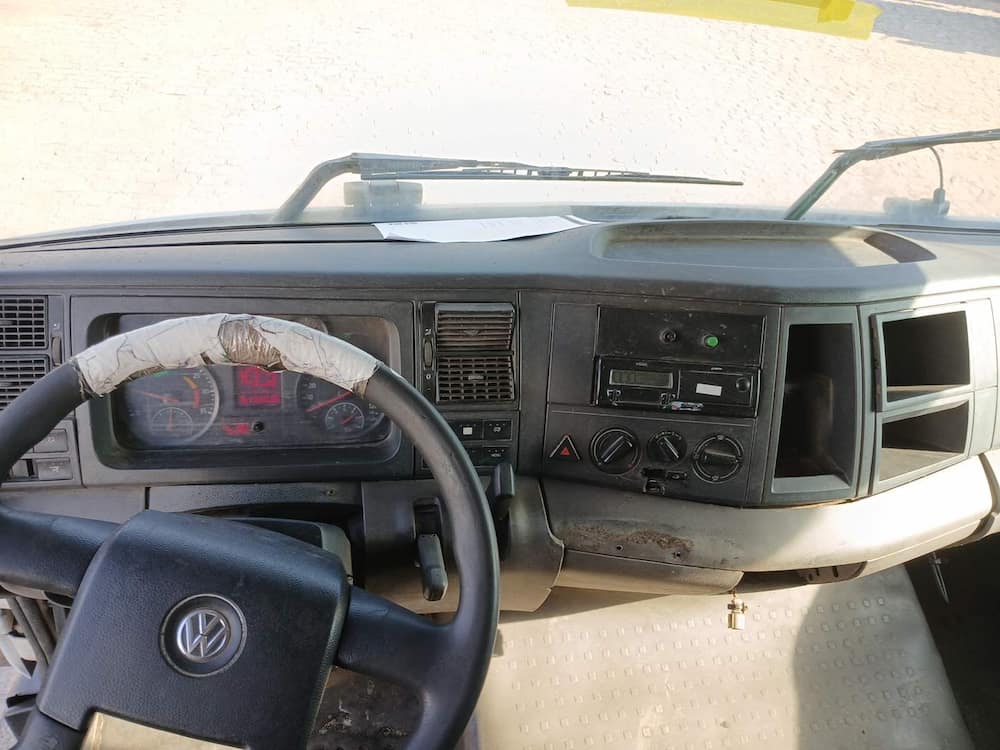 Volkswagen 24-260 E Constel. 6x2 2p (diesel)(E5)