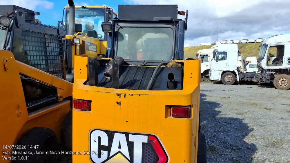 CATERPILLAR MINI CARREGADEIRA