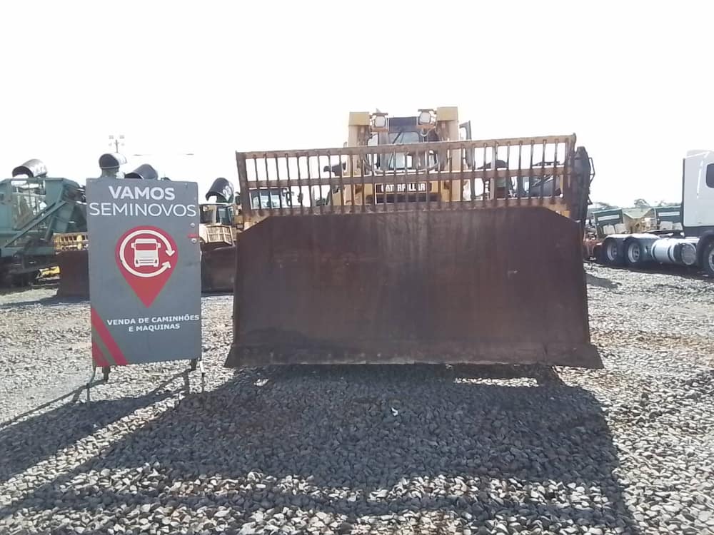 CATERPILLAR D6T XL