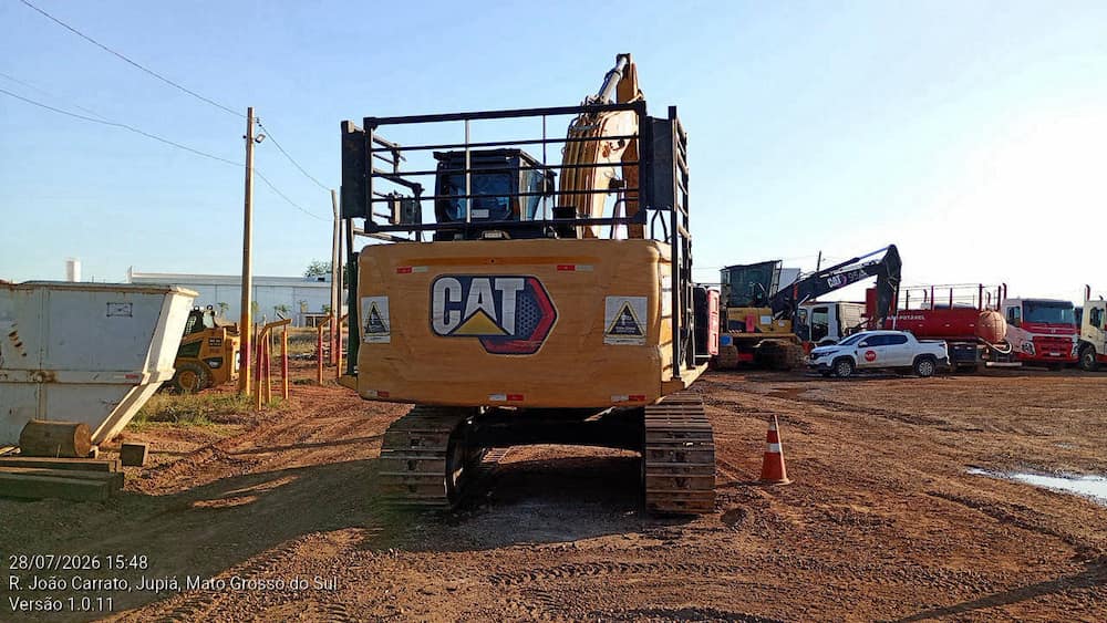 CATERPILLAR CAT 320