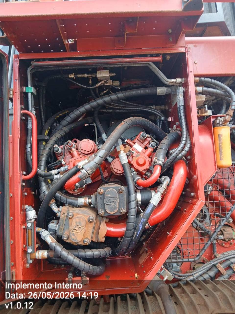 CASE 8810