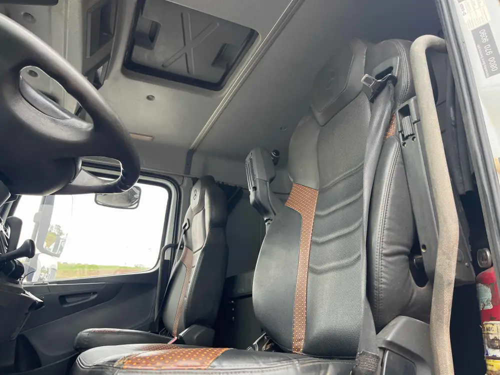 Mercedes-Benz Axor 3344 S (6X4)