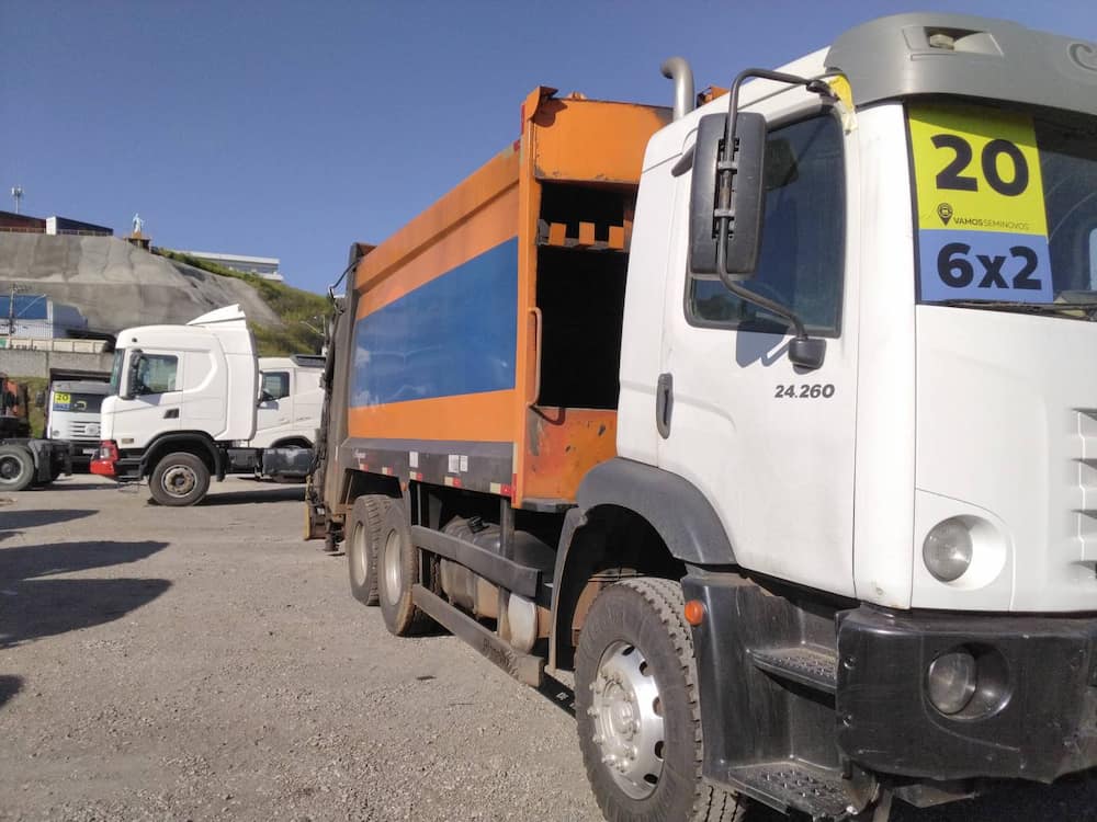 Volkswagen 24-260 E Constel. 6x2 2p (diesel)(E5)