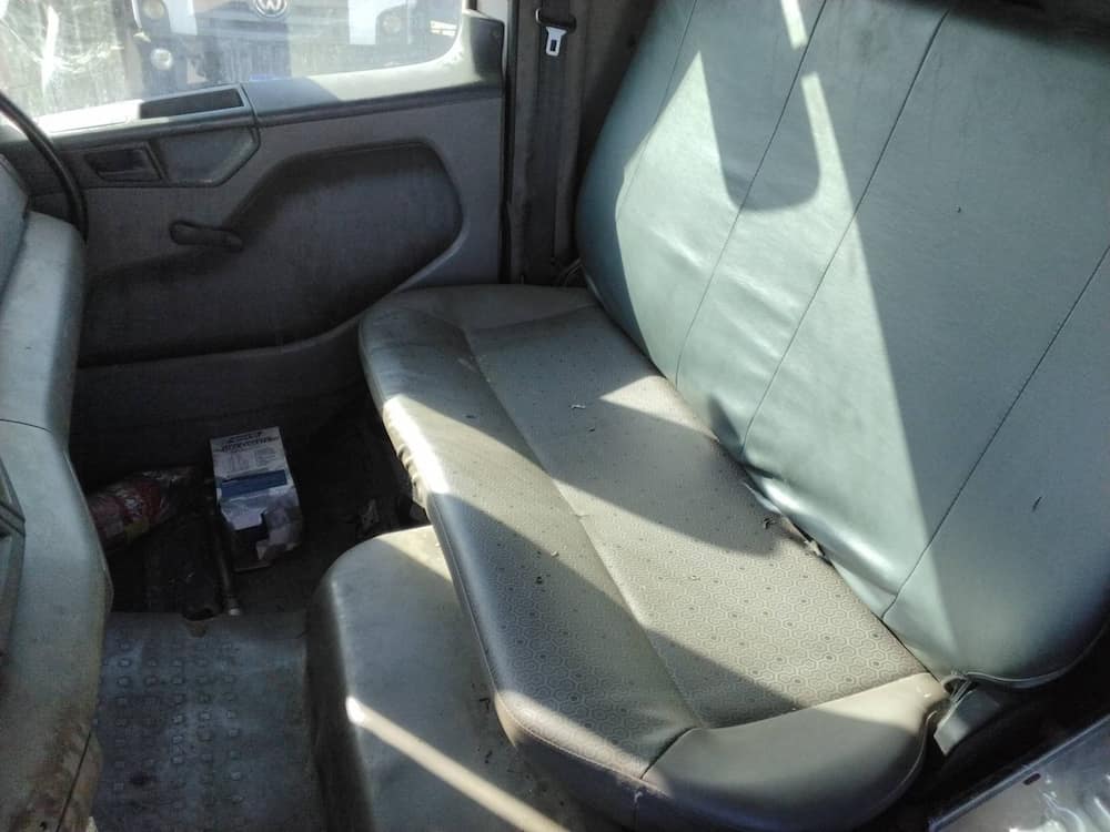 Volkswagen 24-260 E Constel. 6x2 2p (diesel)(E5)