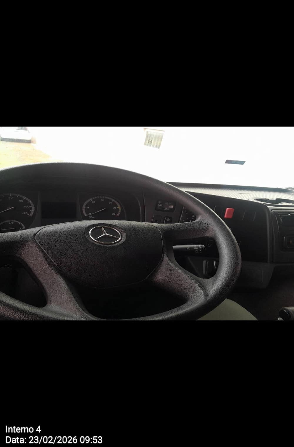 Mercedes-Benz Atego 2430 6x2 (E5)
