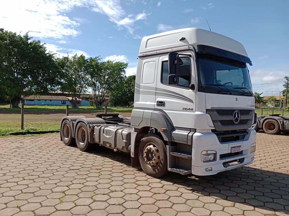 Mercedes-Benz Axor 2644S (6X4)