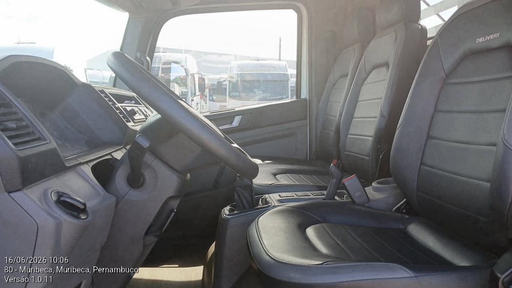 VOLKSWAGEN 9-170 DELIVERY 2P DIESEL E5