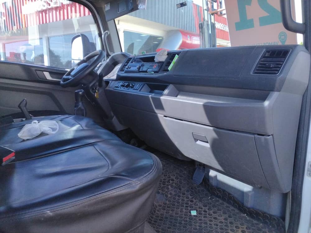 Volkswagen 9-170 Delivery 2p (diesel)(E5)