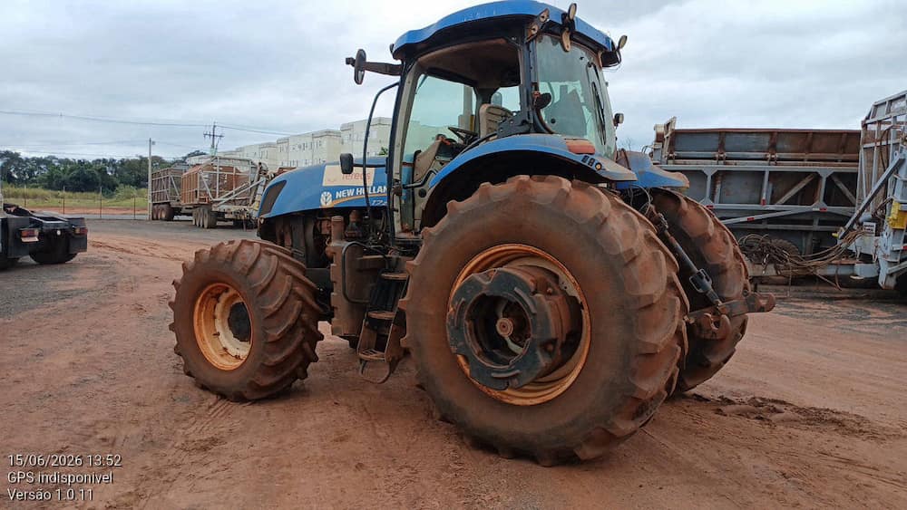 NEWHOLLAND T7 260