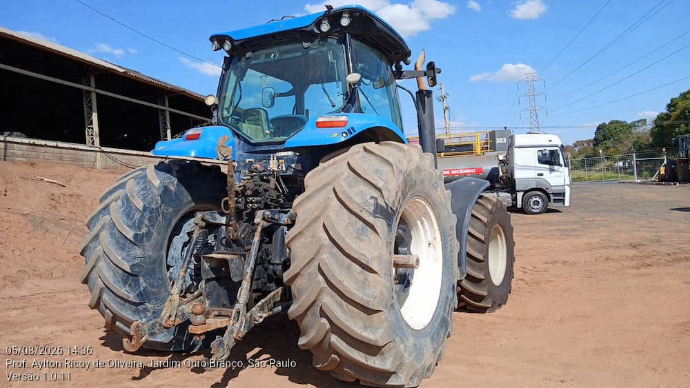 NEW HOLLAND T7 240