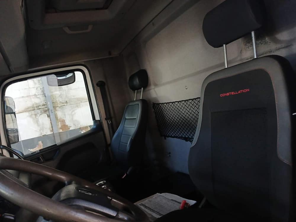 Volkswagen 31.330 Constellation 31.330 E DC