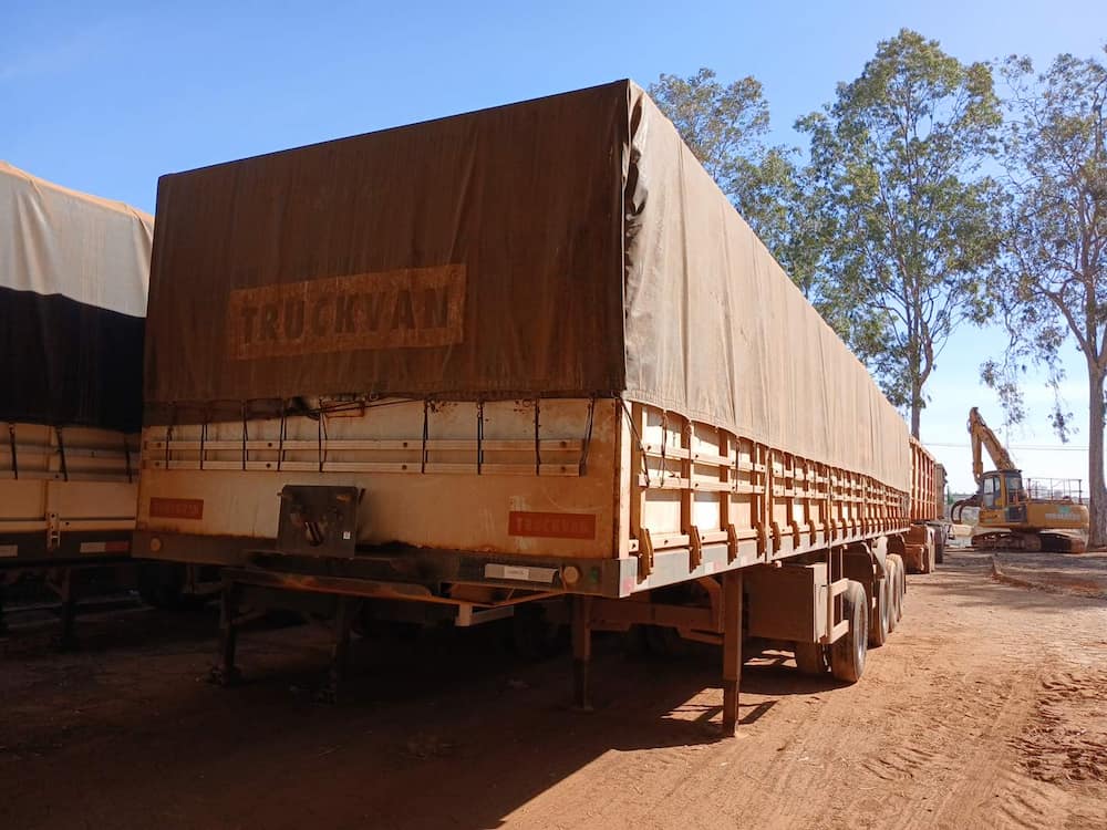 TRUCKVAN SR GRANELEIRO 4E 1+3