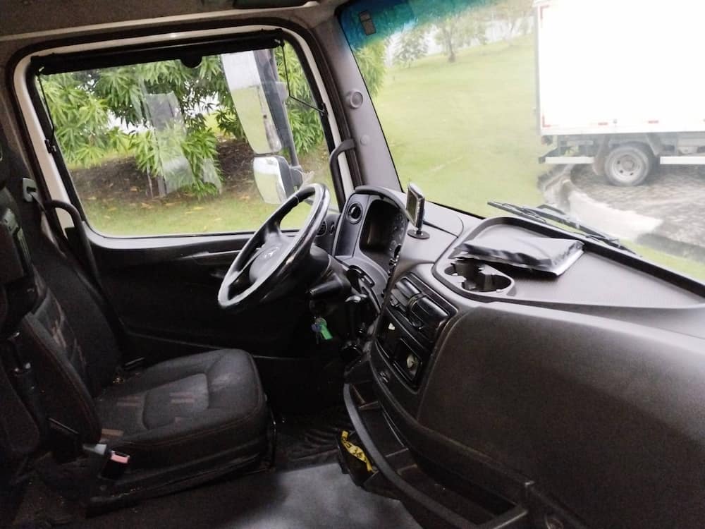 MERCEDES-BENZ AXOR 2544 LS