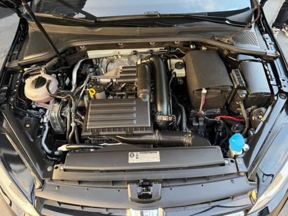 Volkswagen Golf Variant Highline 1.4 TSi DSG BlueM.