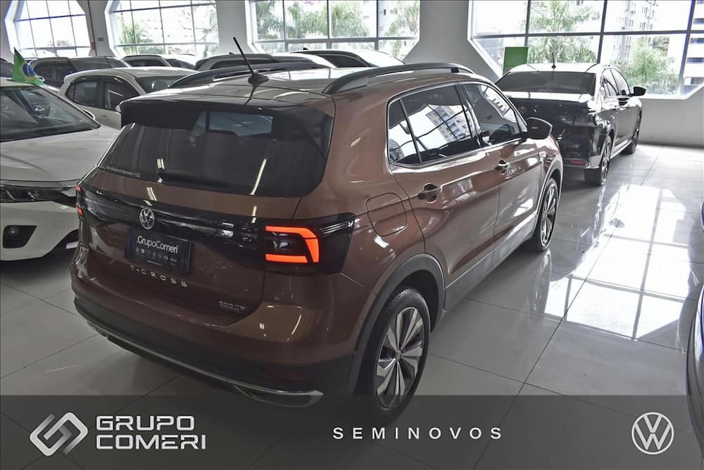 2020 VOLKSWAGEN T-CROSS 1.0 200 TSI TOTAL FLEX COMFORTLINE AUTOMÁTICO