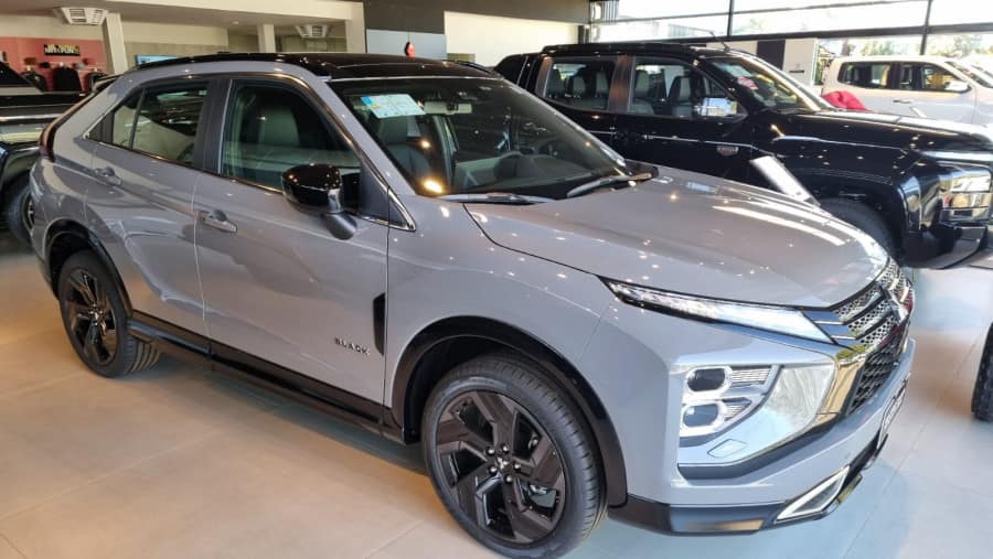 Mitsubishi ECLIPSE CROSS AWC BLACK