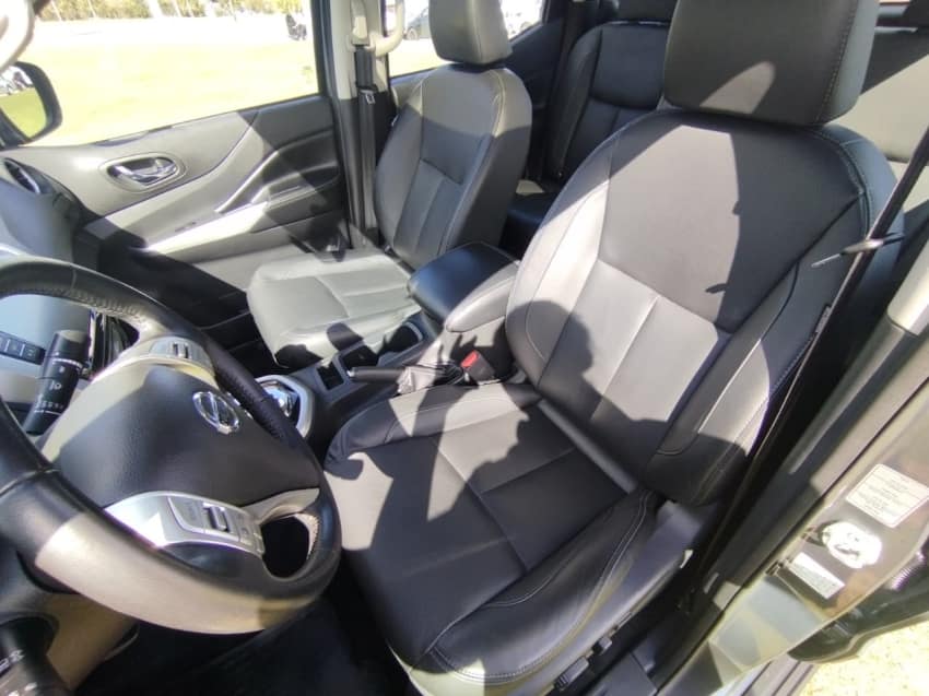Nissan FRONTIER 2.3 16V TURBO DIESEL LE CD 4X4 AUTOMÁTICO