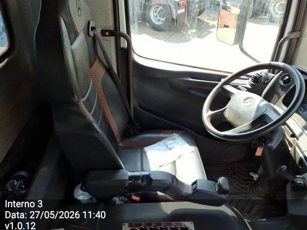 Mercedes-Benz Atego 2730 6x4 2p (diesel)(E5)