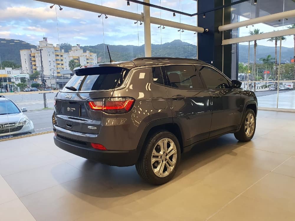 JEEP COMPASS 1.3 T270 TURBO FLEX LONGITUDE AT6