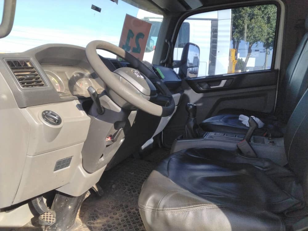 Volkswagen 9-170 Delivery 2p (diesel)(E5)
