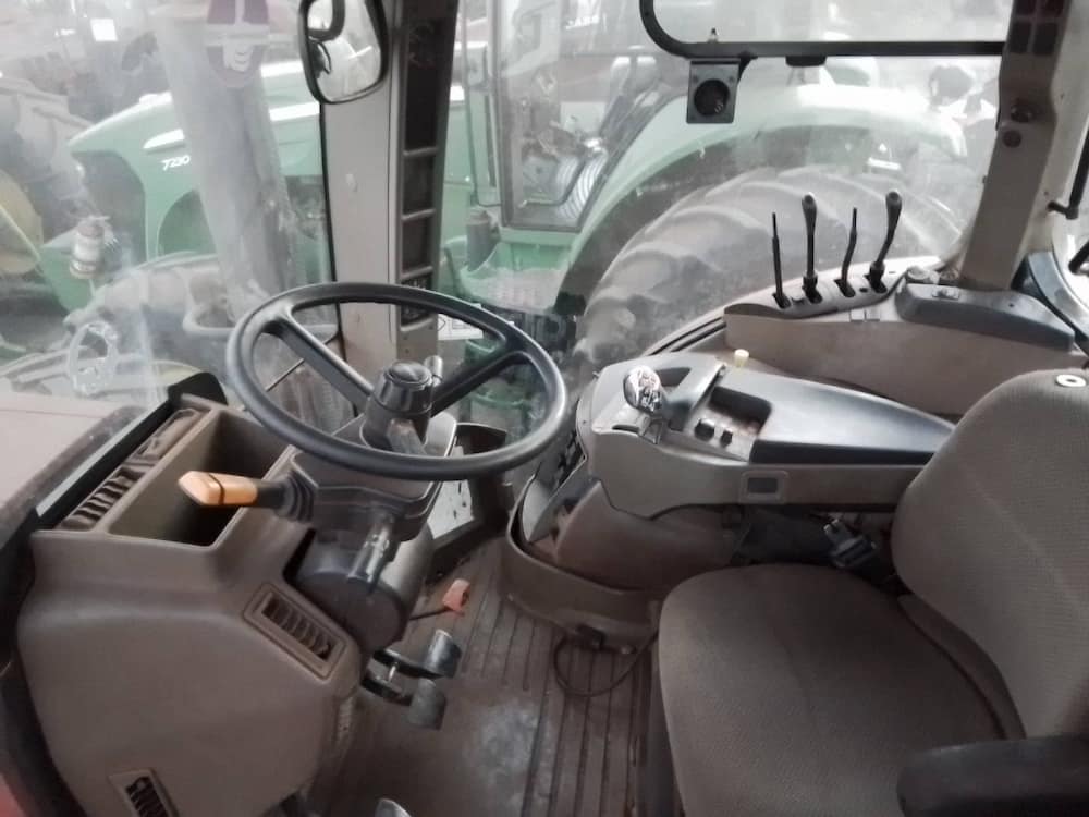 CASE PUMA 215