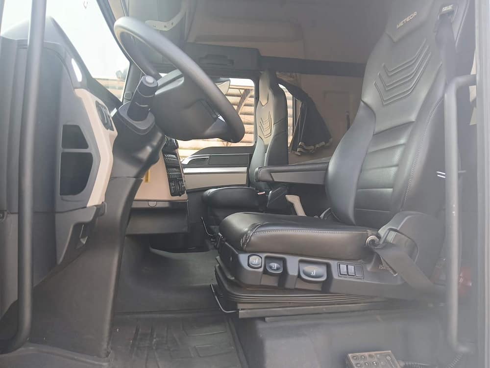 Volkswagen Meteor 29.520 6x4 2p (diesel)(E5)