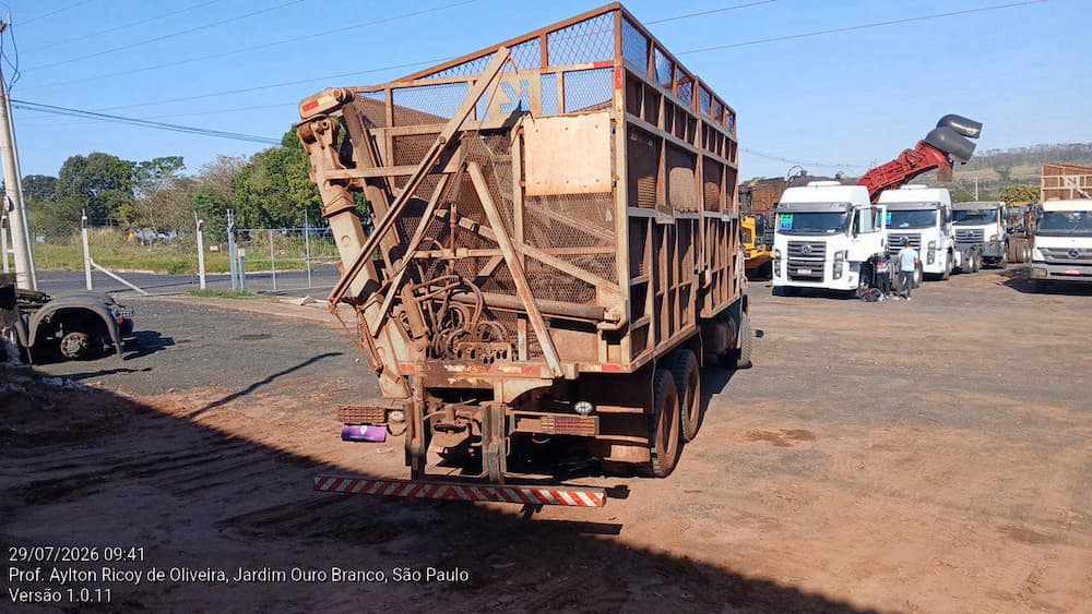 MERCEDES-BENZ AXOR 3131 6X4