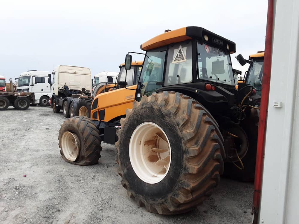 VALTRA BH205i