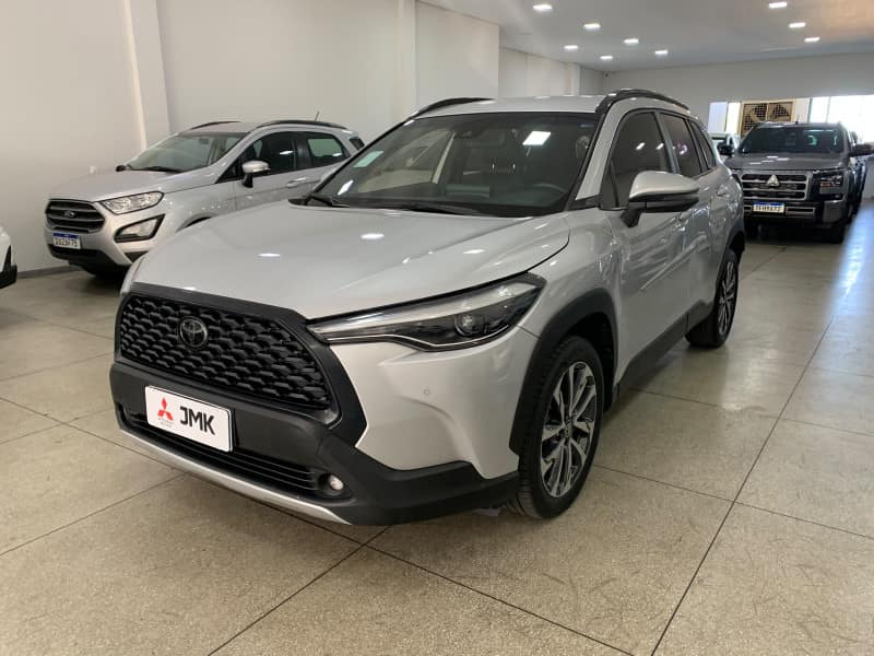 TOYOTA COROLLA CROSS XRE