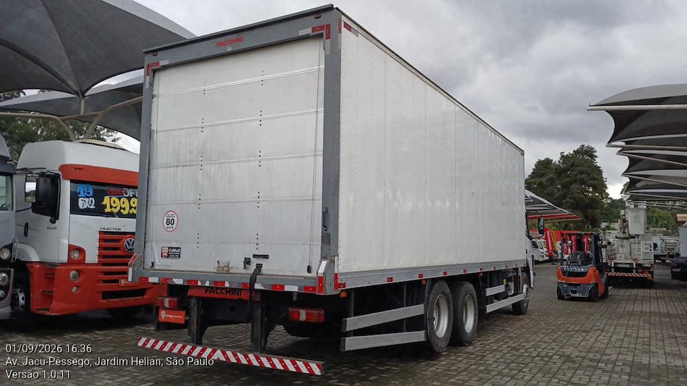 MERCEDES-BENZ ATEGO 2426