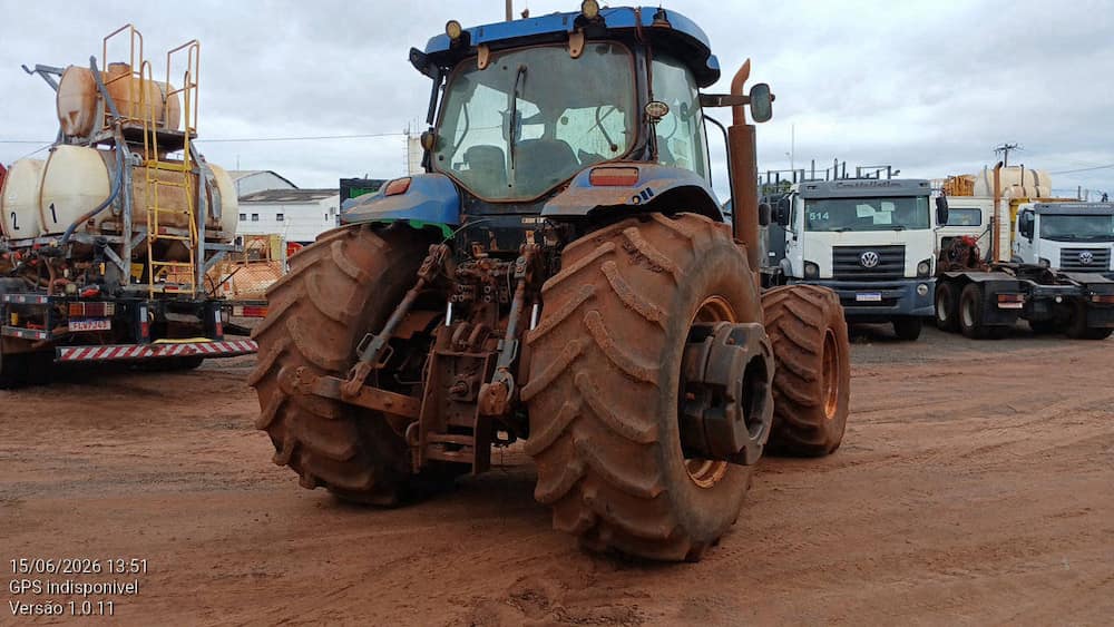 NEWHOLLAND T7 260