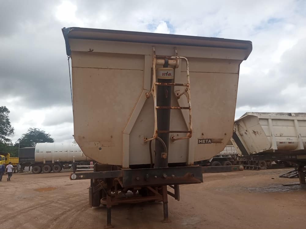 METALESP SR BASCULANTE