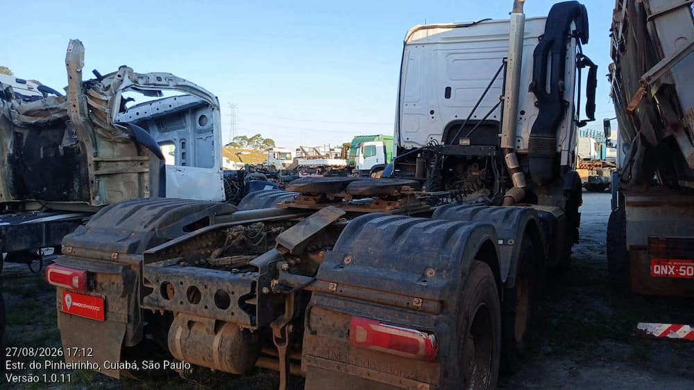 MERCEDES-BENZ AROCS 3351S