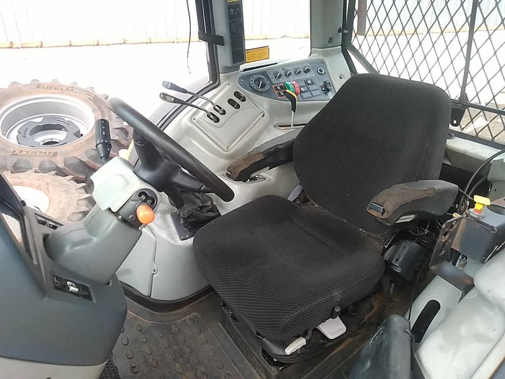 VALTRA BH 224 HiTECH