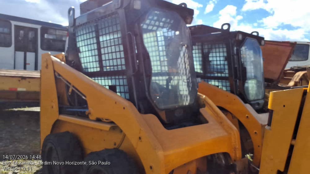CATERPILLAR MINI CARREGADEIRA