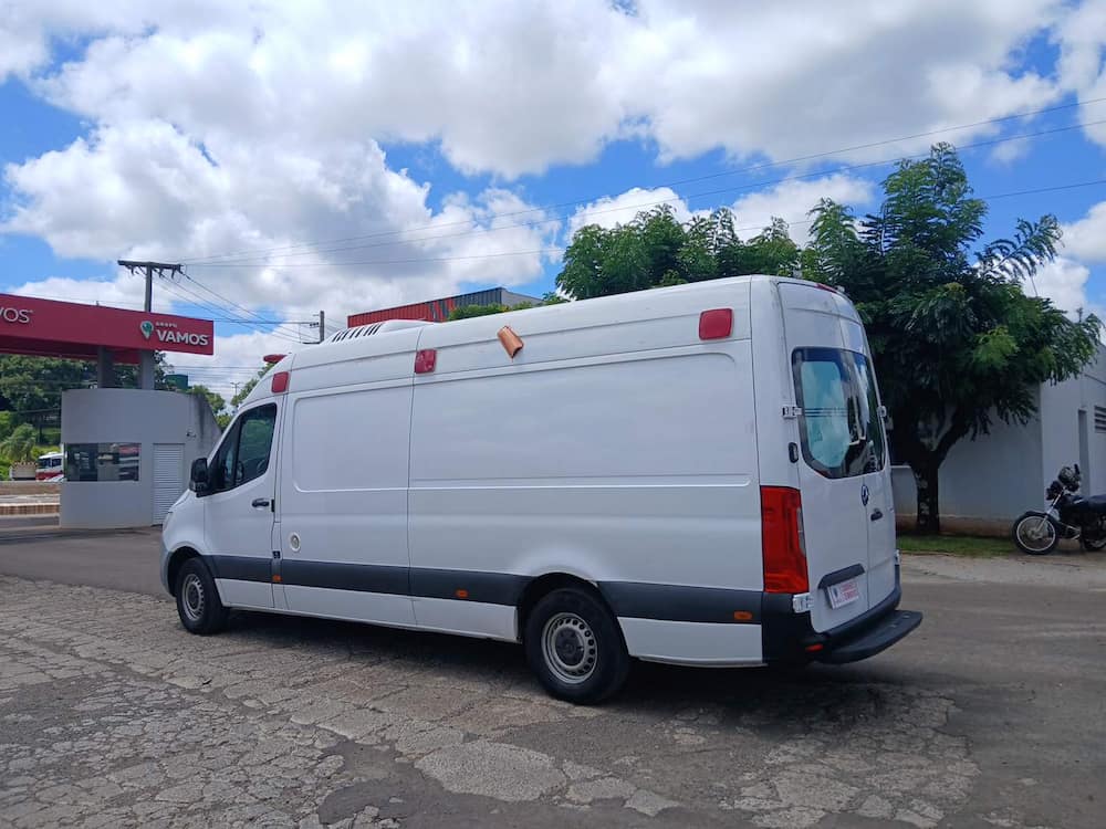MERCEDES-BENZ 416 ALLT AMBULANCIA