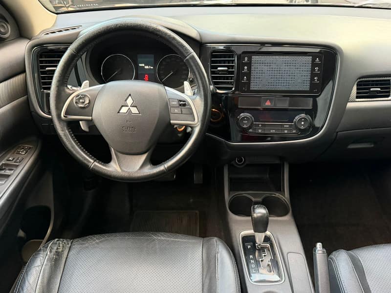 Mitsubishi Outlander 2.0 160cv 5p