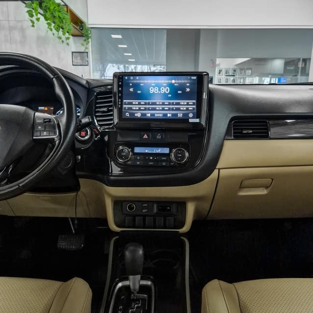 Mitsubishi OUTLANDER 3.0 GT 4X4 V6 24V GASOLINA 4P AUTOMÁTICO 2017/2018
