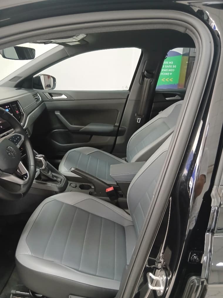 Volkswagen NIVUS 1.0 200 TSI TOTAL FLEX HIGHLINE AUTOMÁTICO