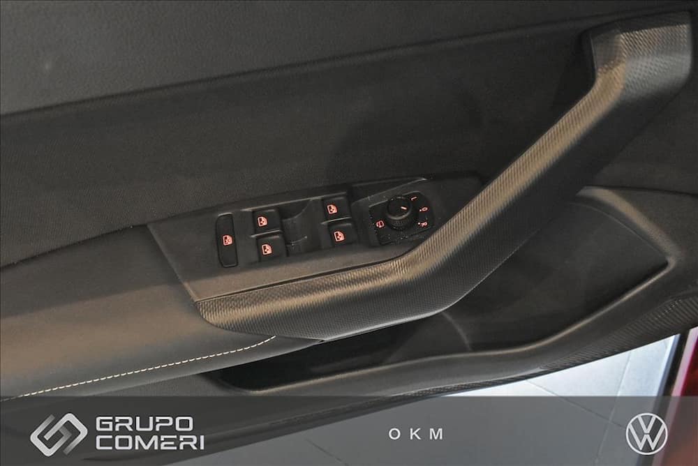 2027 VOLKSWAGEN NIVUS 1.0 200 TSI TOTAL FLEX HIGHLINE AUTOMÁTICO